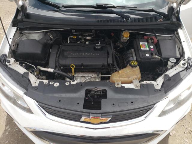 1G1JG6SH6J4106770 - 2018 CHEVROLET SONIC WHITE photo 11
