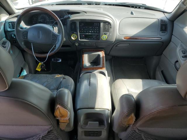 5LMRU27A3XLJ27042 - 1999 LINCOLN NAVIGATOR თეთრი ფოტო 8