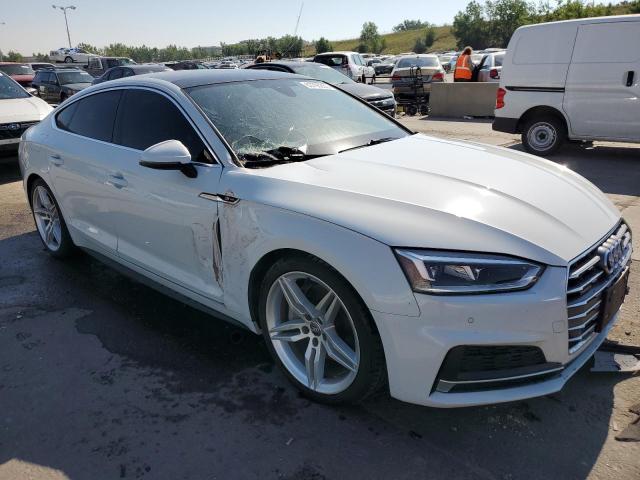 WAUENCF54KA015218 - 2019 AUDI A5 PREMIUM PLUS S-LINE WHITE photo 4