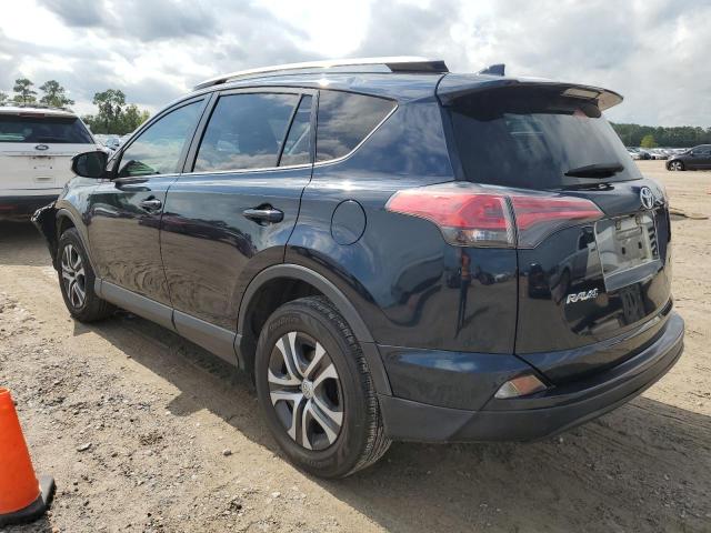 JTMZFREV3JJ173957 - 2018 TOYOTA RAV4 LE WHITE photo 2