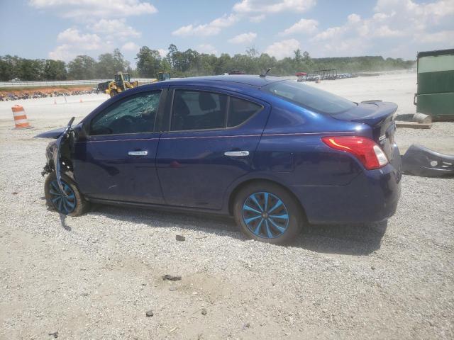 3N1CN7AP6JL817712 - 2018 NISSAN VERSA S BLUE photo 2