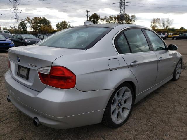 WBAVB73558KY64832 - 2008 BMW 3 SERIES I SILVER photo 4