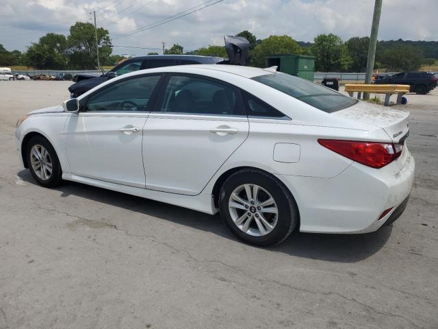 5NPEB4AC4EH826750 - 2014 HYUNDAI SONATA GLS WHITE photo 2