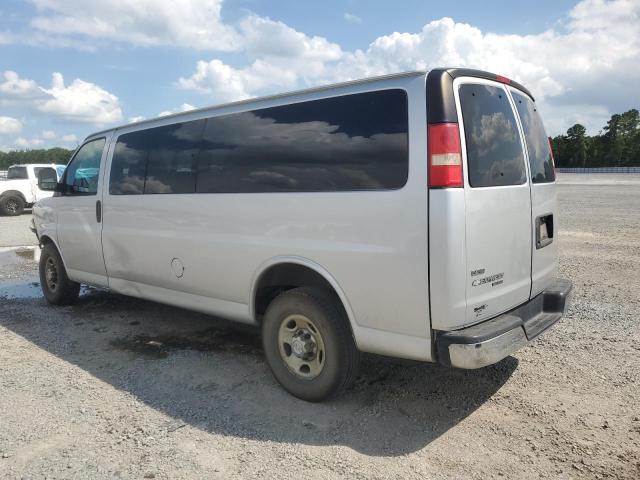 1GAZG1FG4B1120905 - 2011 CHEVROLET EXPRESS G3 LT ვერცხლისფერი ფოტო 2