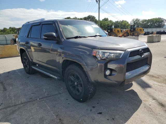 JTEZU5JR8F5108850 - 2015 TOYOTA 4RUNNER SR5 GRAY photo 4