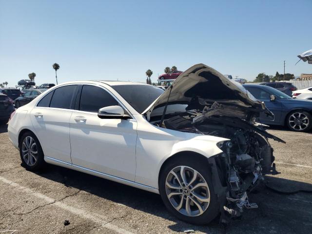 55SWF4JB6JU273462 - 2018 MERCEDES-BENZ C 300 白色 照片 4