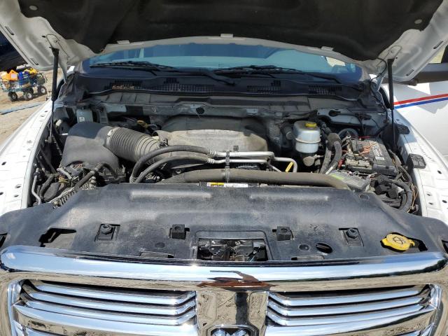 3C6UR5JJ0JG109719 - 2018 RAM 2500 SLT Blanc photo 11