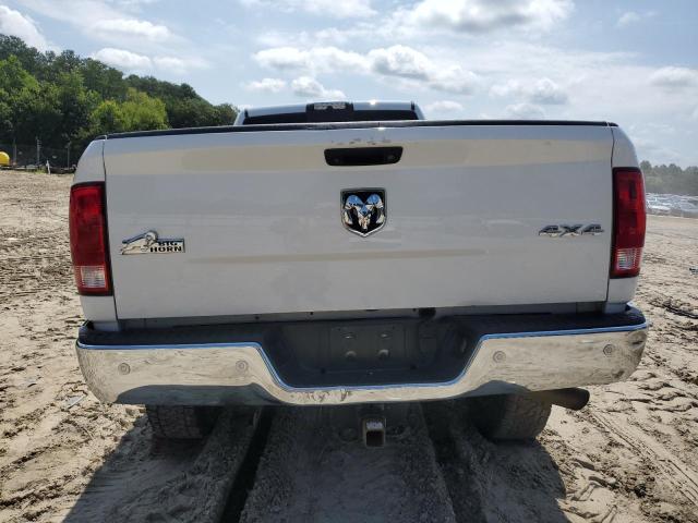 3C6UR5JJ0JG109719 - 2018 RAM 2500 SLT Blanc photo 6