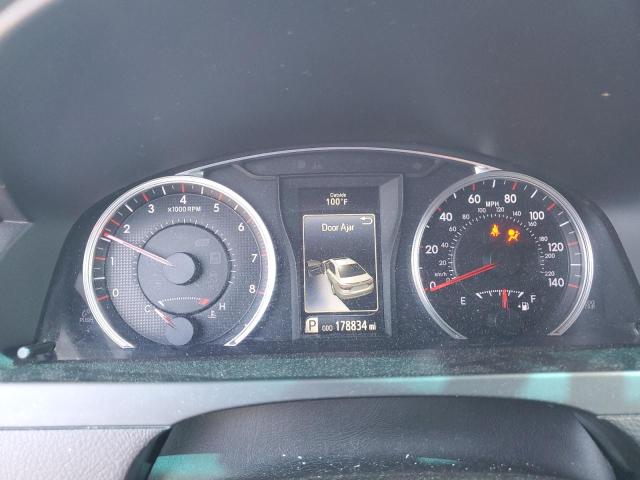 4T1BF1FK7FU903328 - 2015 TOYOTA CAMRY LE RED photo 9