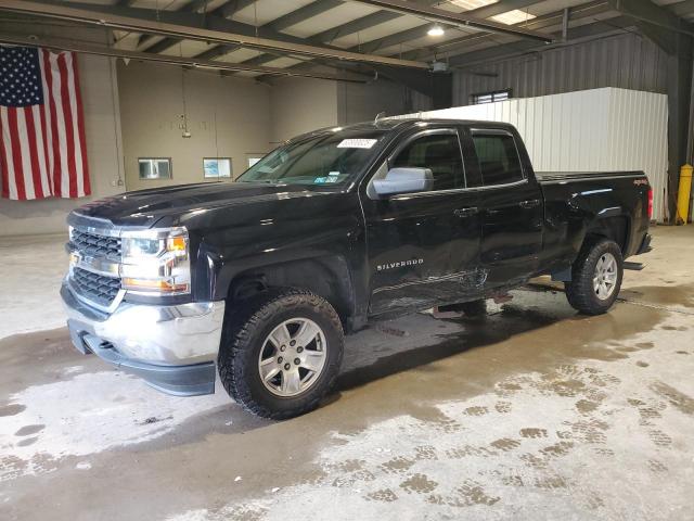 2017 CHEVROLET SILVERADO K1500 LT, null