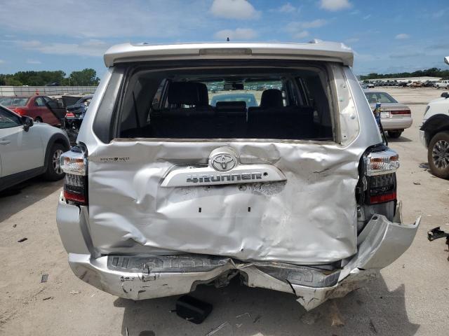 JTEZU5JR0F5093101 - 2015 TOYOTA 4RUNNER SR5 SILVER photo 6