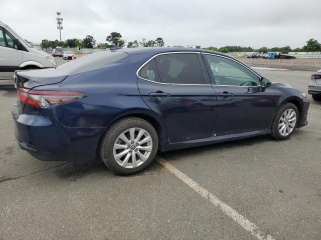 4T1C11AK7NU671161 - 2022 TOYOTA CAMRY LE 蓝色 照片 3