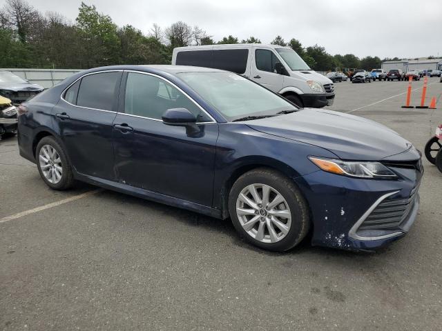 4T1C11AK7NU671161 - 2022 TOYOTA CAMRY LE 蓝色 照片 4