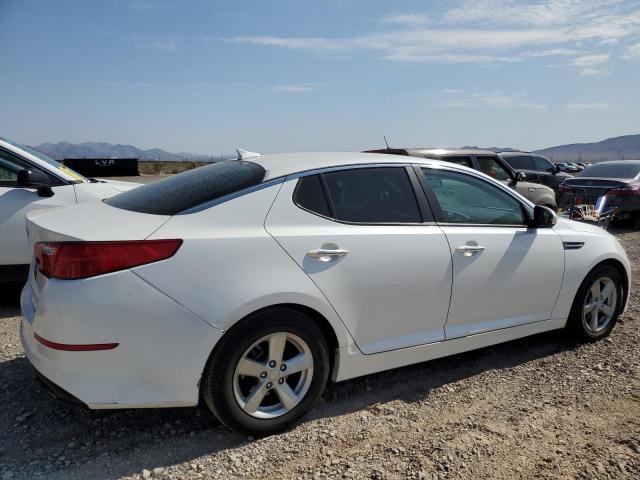 KNAGM4A77F5664388 - 2015 KIA OPTIMA LX WHITE photo 3