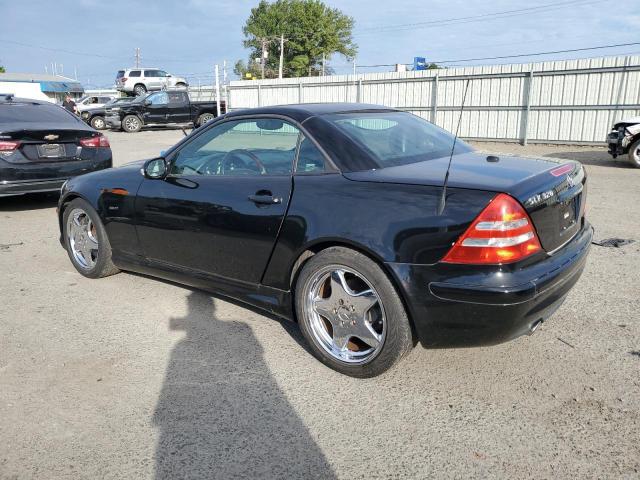 WDBKK65F52F268477 - 2002 MERCEDES-BENZ SLK 320 BLACK photo 2