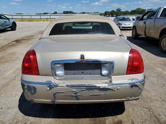 1LNHM81W24Y631098 - 2004 LINCOLN TOWN CAR EXECUTIVE TAN photo 6