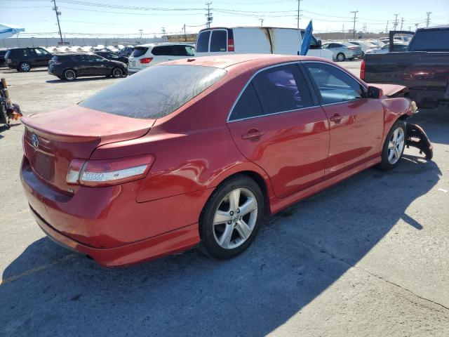 4T1BF3EK4BU615600 - 2011 TOYOTA CAMRY BASE წითელი ფოტო 3