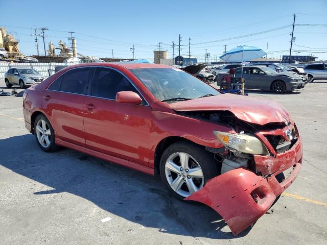 4T1BF3EK4BU615600 - 2011 TOYOTA CAMRY BASE წითელი ფოტო 4