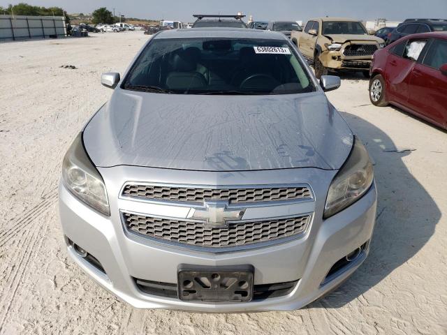 1G11H5SA0DF146166 - 2013 CHEVROLET MALIBU LTZ ვერცხლისფერი ფოტო 5