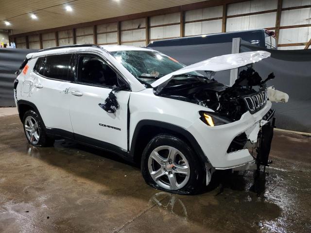 3C4NJDBN8PT566942 - 2023 JEEP COMPASS LATITUDE WHITE photo 4
