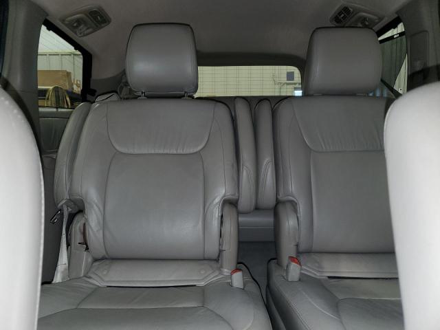 5TDDK4CC4AS028813 - 2010 TOYOTA SIENNA XLE RED photo 10