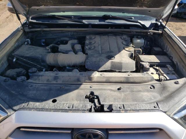 JTEBU5JR8L5834737 - 2020 TOYOTA 4RUNNER SR5/SR5 PREMIUM 银色 照片 12