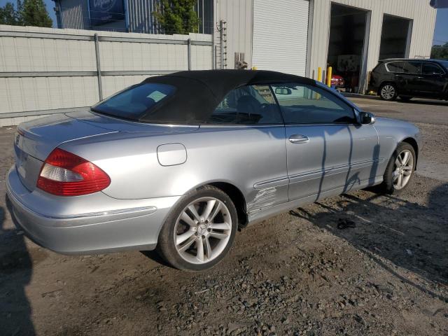 WDBTK56G26T064751 - 2006 MERCEDES-BENZ CLK 350 SILVER photo 3