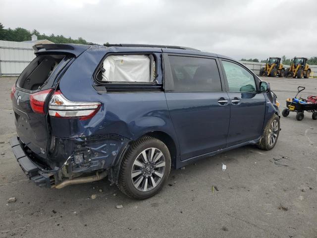 5TDDZ3DC6KS225598 - 2019 TOYOTA SIENNA XLE BLUE photo 3