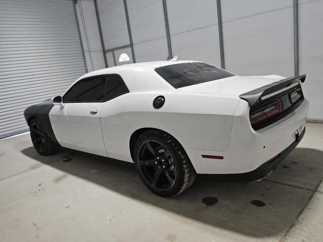2C3CDZFJ8MH509748 - 2021 DODGE CHALLENGER R/T SCAT PACK WHITE photo 2