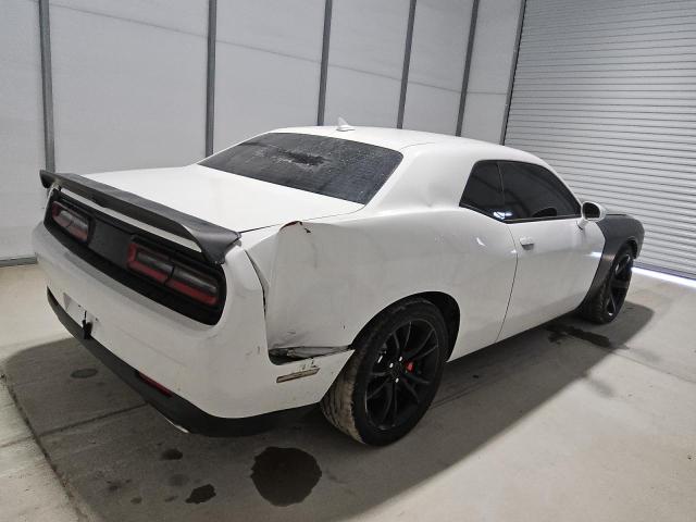 2C3CDZFJ8MH509748 - 2021 DODGE CHALLENGER R/T SCAT PACK WHITE photo 3