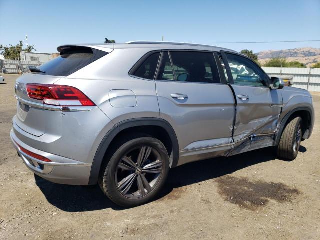 1V2PE2CA9MC200541 - 2021 VOLKSWAGEN ATLAS CROS SE Gümüş foto 3