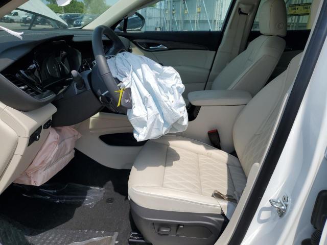 LRBFZSR4XPD197455 - 2023 BUICK ENVISION AVENIR WHITE photo 7