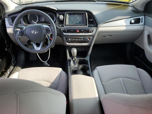 5NPE24AF3JH718849 - 2018 HYUNDAI SONATA SE رمادي صورة 8