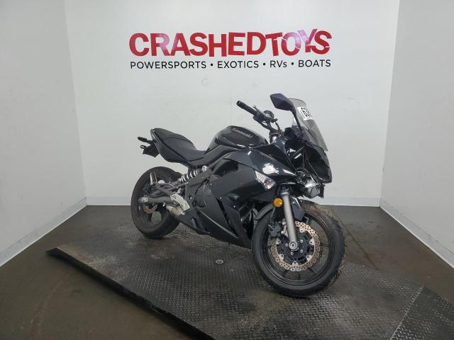 JKAEXEC1X9DA40303 - 2009 KAWASAKI EX650 C 黑色 照片 1