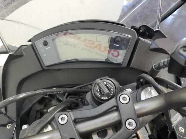 JKAEXEC1X9DA40303 - 2009 KAWASAKI EX650 C 黑色 照片 8