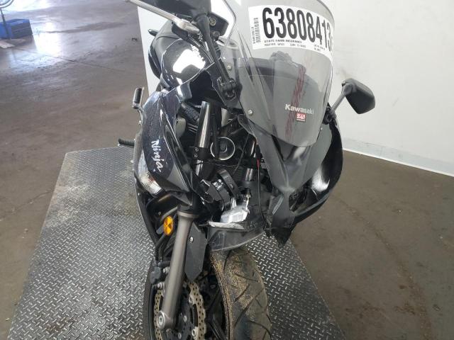 JKAEXEC1X9DA40303 - 2009 KAWASAKI EX650 C 黑色 照片 9