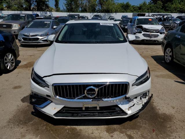 7JRA22TL5KG014536 - 2019 VOLVO S60 T6 INSCRIPTION WHITE photo 5