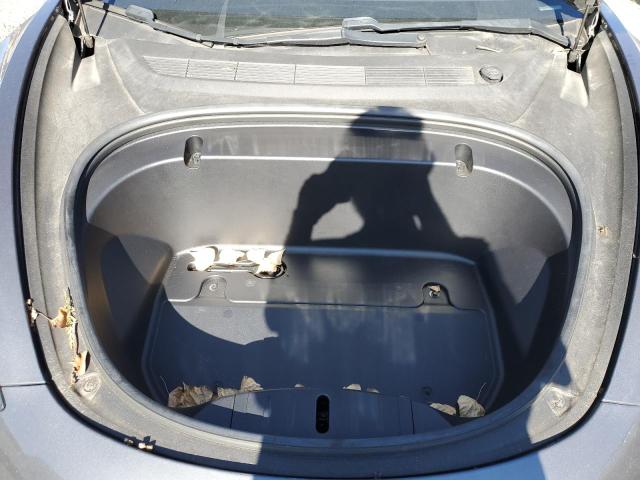 5YJ3E1EB6LF600512 - 2020 TESLA MODEL 3 Сірий фото 11