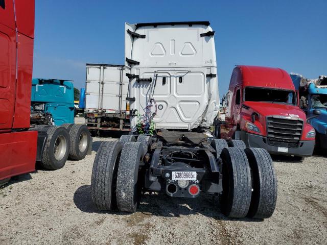 3AKJHHDRXNSMX5954 - 2022 FREIGHTLINER CASCADIA 1 WHITE photo 6