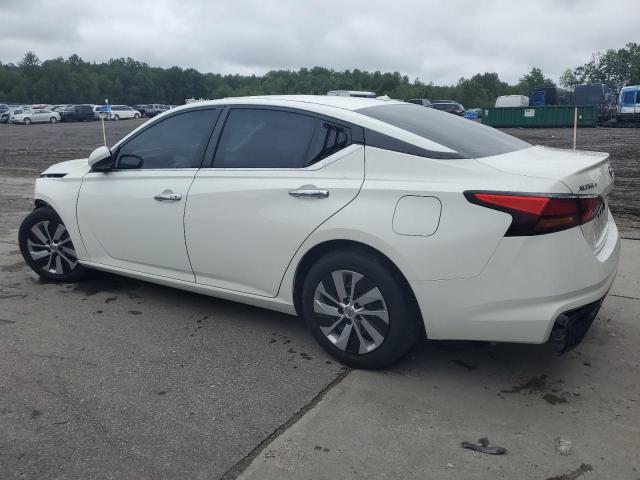 1N4BL4BV4LC243111 - 2020 NISSAN ALTIMA S WHITE photo 2