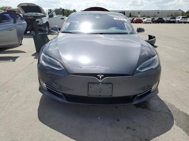 5YJSA1E25JF272701 - 2018 TESLA MODEL S Boz foto 5
