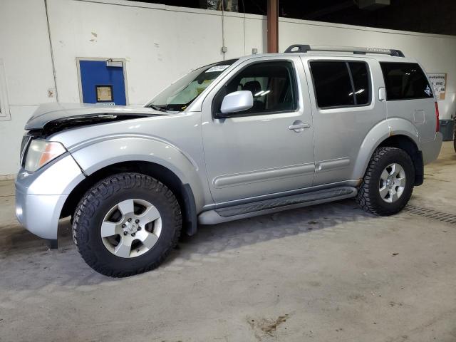 2005 NISSAN PATHFINDER LE, 