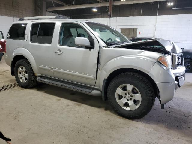 5N1AR18W55C710067 - 2005 NISSAN PATHFINDER LE 灰色 照片 4