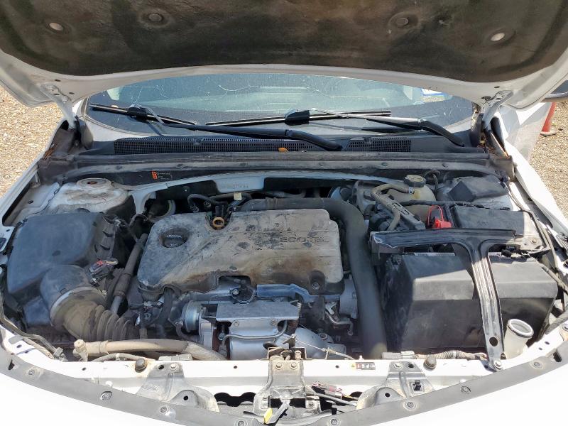 1G1ZB5ST1JF241384 - 2018 CHEVROLET MALIBU LS Blanc photo 11