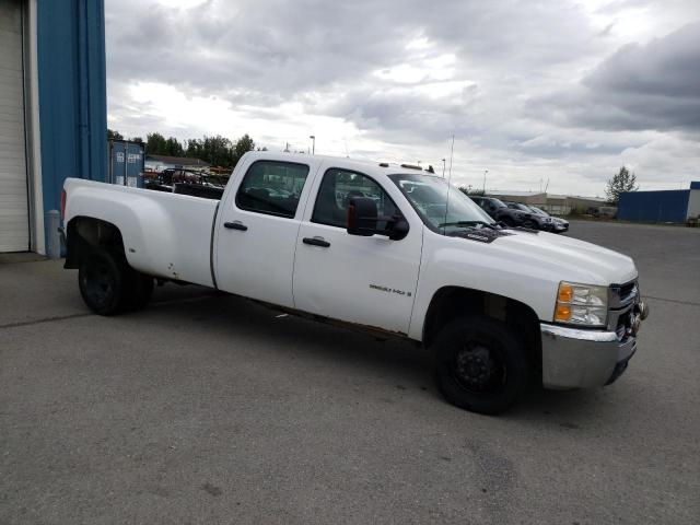 1GCJK73659F102007 - 2009 CHEVROLET SILVERADO K3500 WHITE photo 4