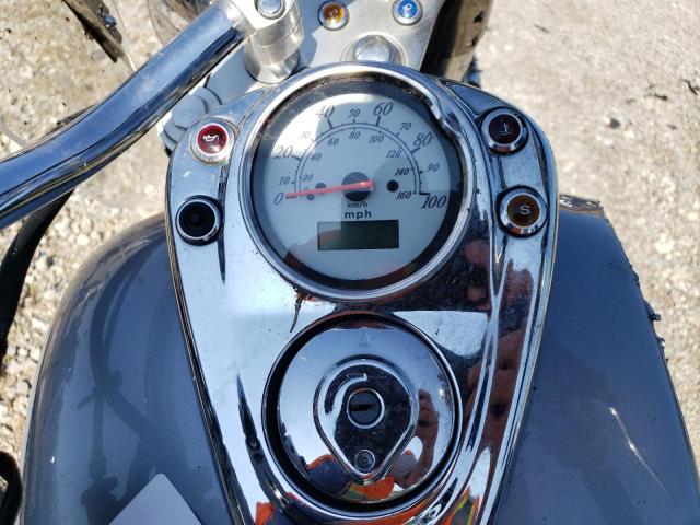 JH2RC44671K503543 - 2001 HONDA VT750 CD2 SILVER photo 7