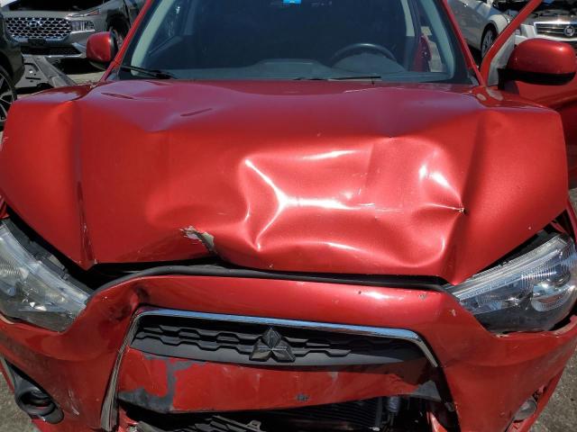 4A4AR4AU1DE017538 - 2013 MITSUBISHI OUTLANDER SE RED photo 12