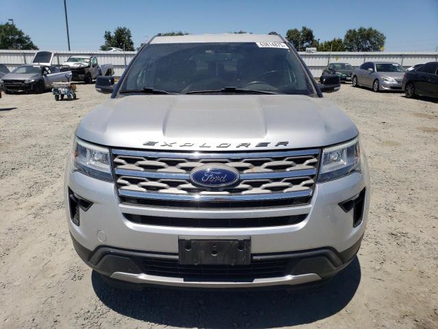1FM5K8D89JGB91209 - 2018 FORD EXPLORER XLT 银色 照片 5
