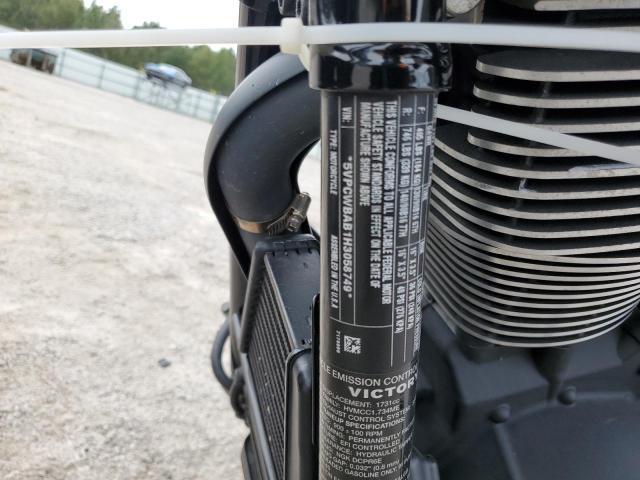 5VPCWBAB1H3058749 - 2017 VICTORY MOTORCYCLES HIGH-BALL Schwarz Foto 10