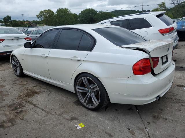 WBAPM73549A365823 - 2009 BMW 335 I WHITE photo 2